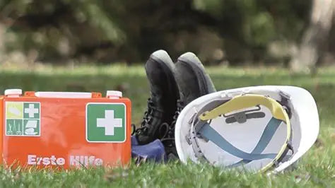 ERSTE HILFE